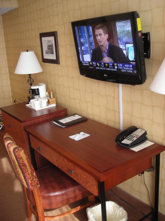 Quality Hotel Downtown-Inn At False Creek Vancouver Rom bilde